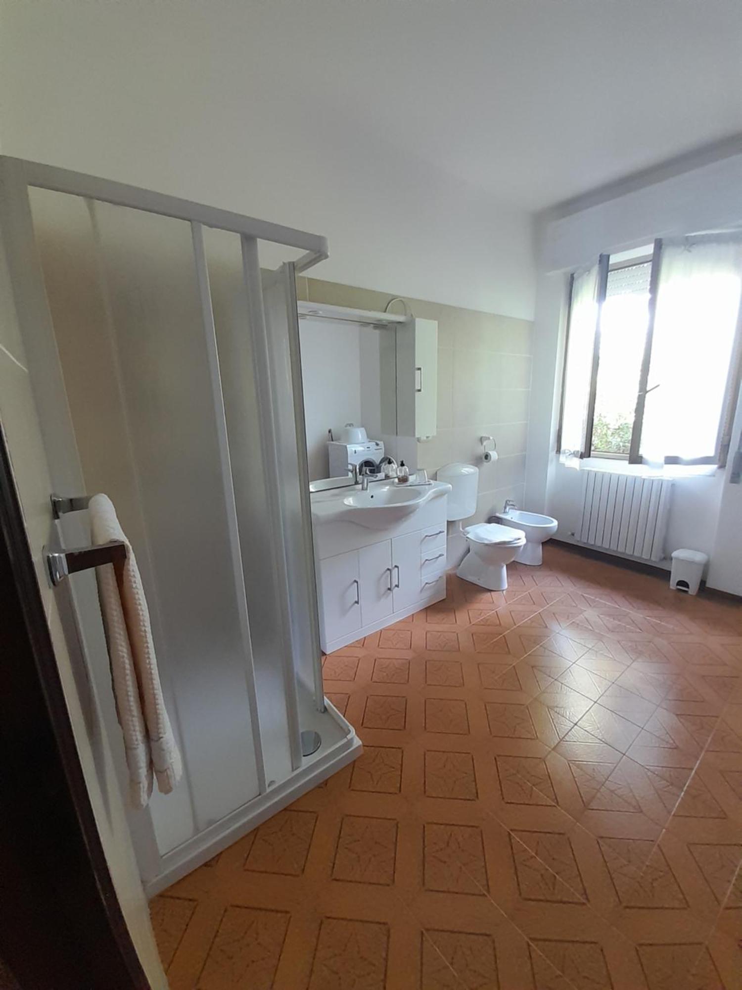 La Sorgente Villa Lezzeno Phòng bức ảnh